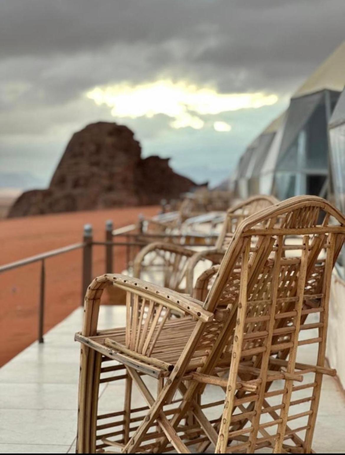 Holiday Inn Luxury Camp Wadi Rum Exterior photo