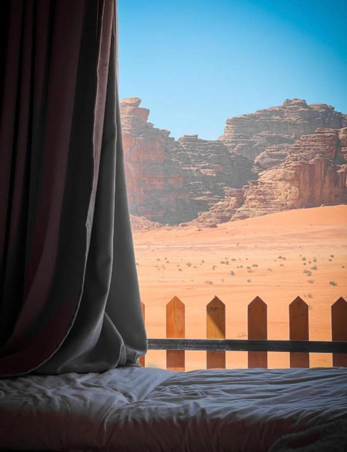 Holiday Inn Luxury Camp Wadi Rum Exterior photo