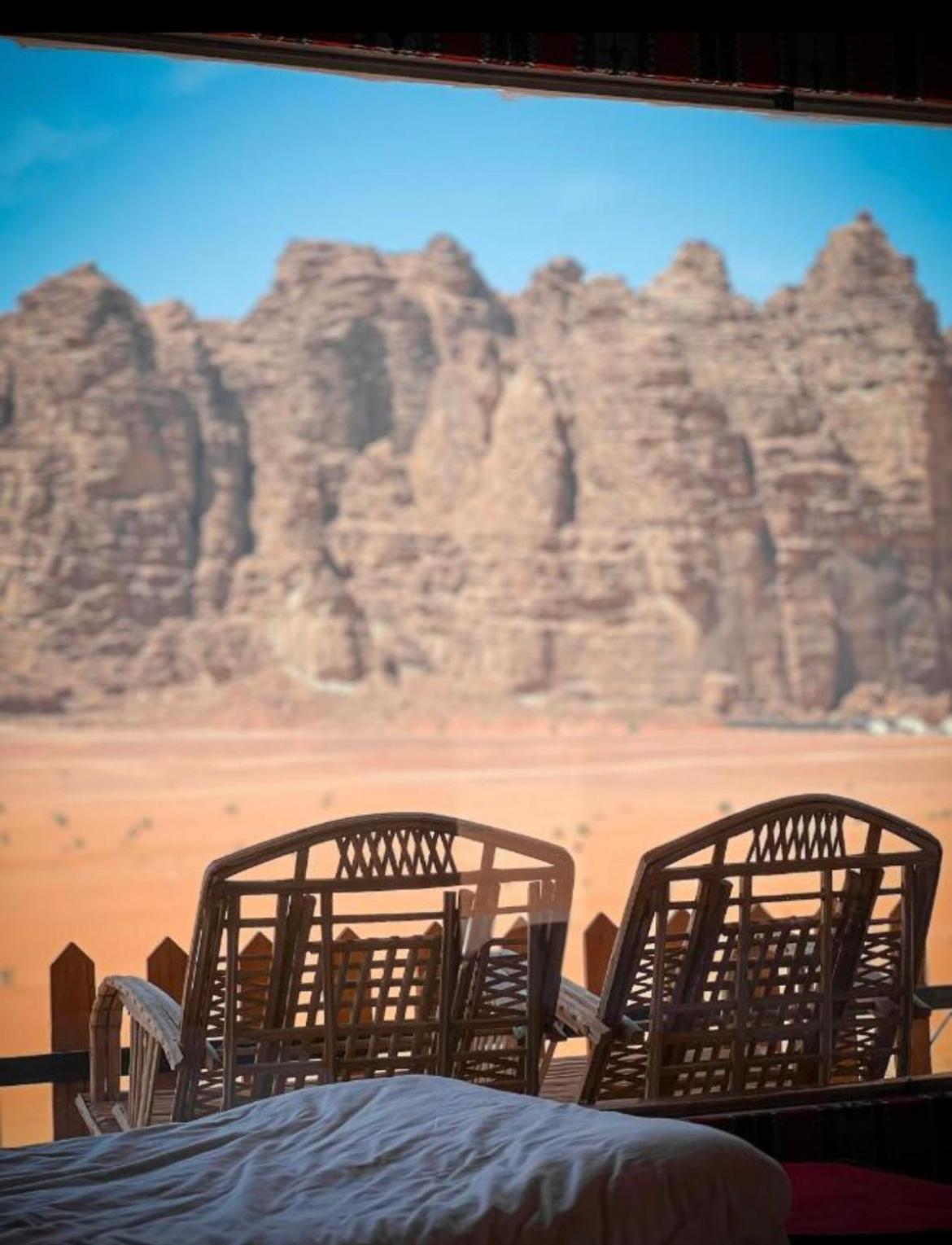 Holiday Inn Luxury Camp Wadi Rum Exterior photo